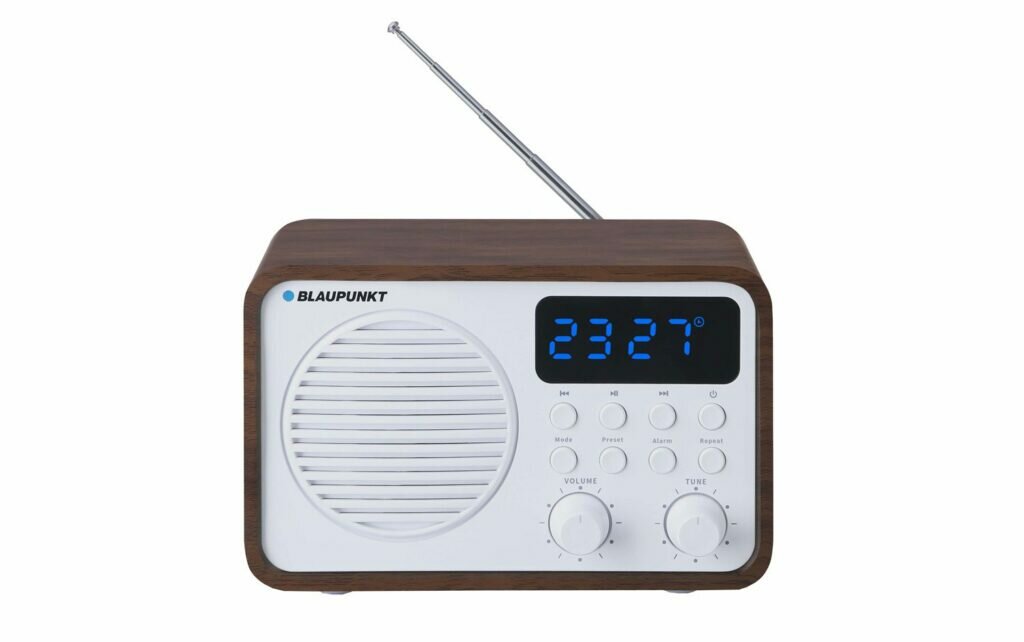 Radioodtwarzacz Blaupunkt PP7BT FM/BT/USB/AUX frontem