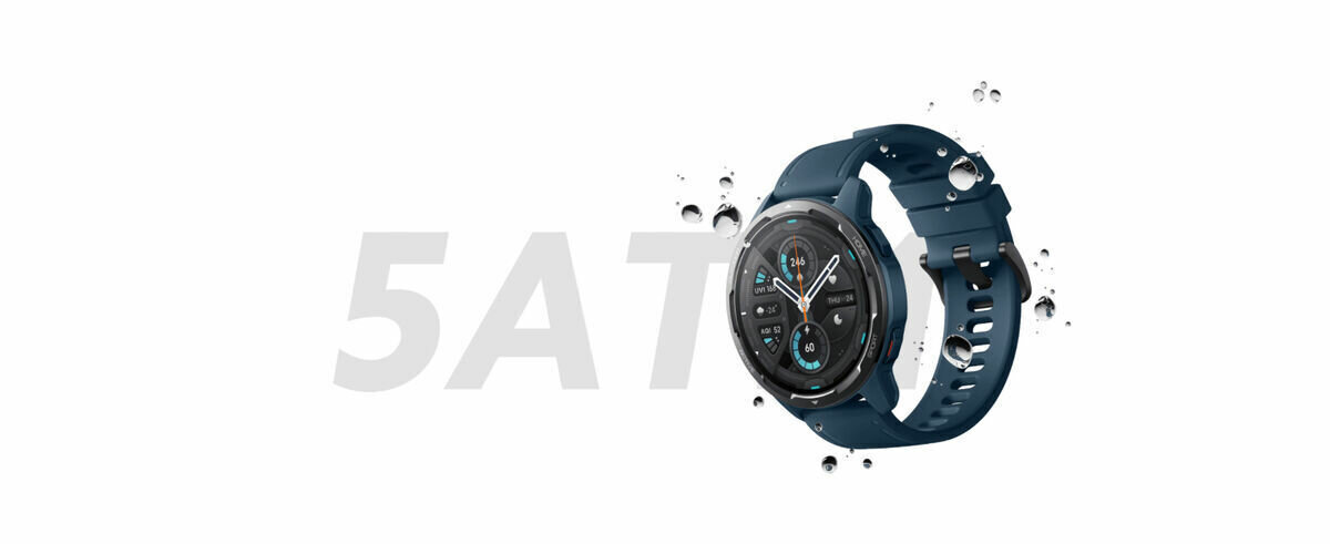Smartwatch Xiaomi Watch S1 Active z napisem 5 ATM