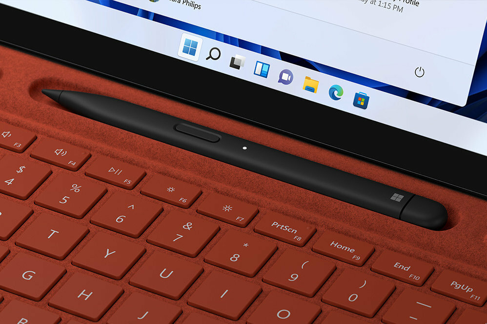 Laptop Microsoft Surface Pro X E8H-00004 SQ2 klawiatura widoczna z bliska