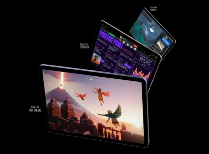 Tablet Apple iPad Air MM6R3FD/A Wi-Fi + Cellular 64GB Space Grey pokazana włączona gra i aplikacja dla pracy z zespołem