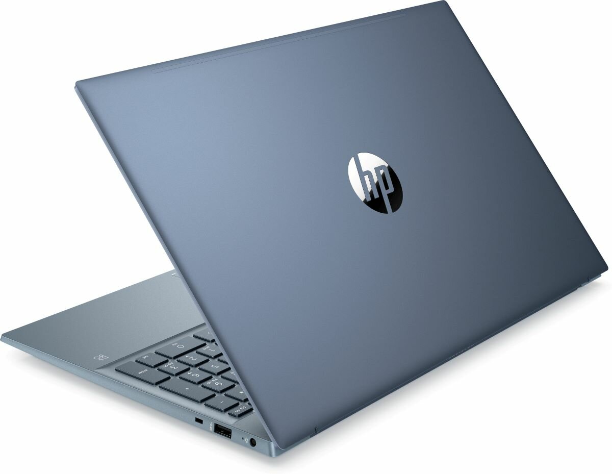Laptop HP Pavilion 4H3T6EA widok na logo po zewnętrznej stronie