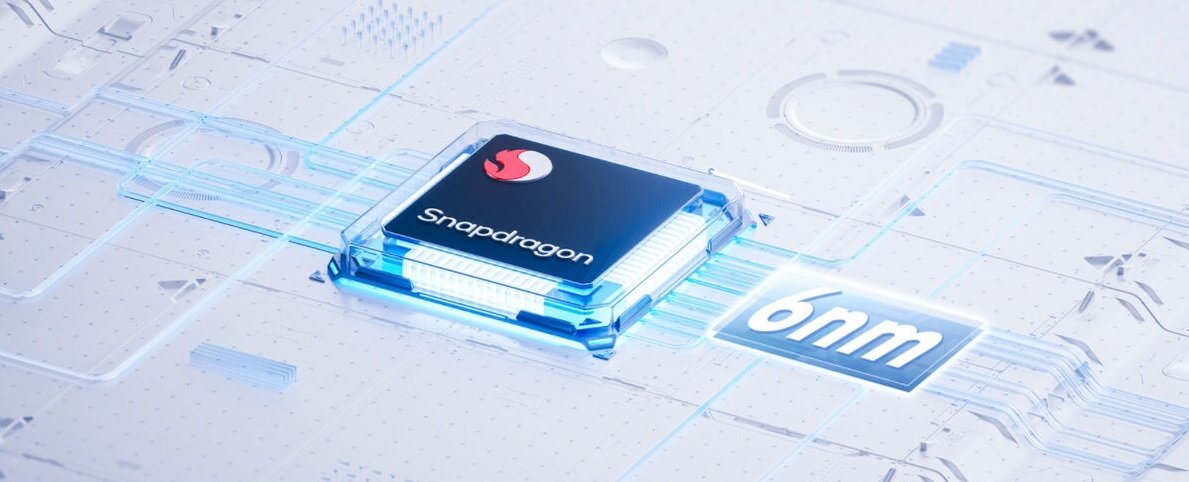 Smartfon Xiaomi Redmi Note 11 4/64 GB niebieski zmierzch pokazany procesor Snapdragon