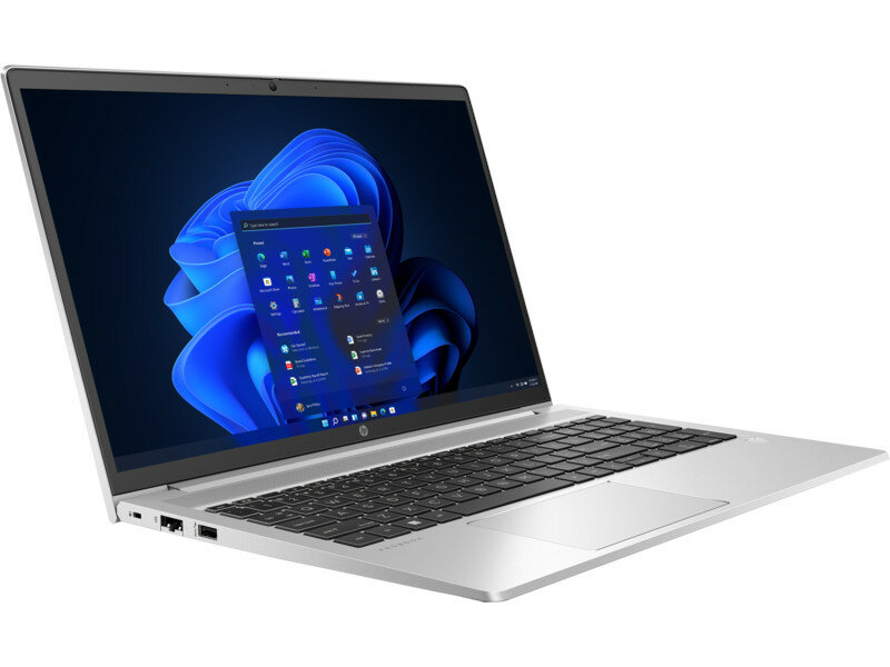 Laptop HP ProBook 450 G9 8/512 GB 15.6'' widok na laptop lewy skos