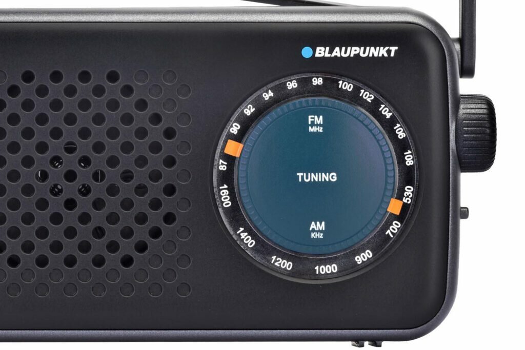 Radio Blaupunkt PR9BK przenośne pokazany tuner