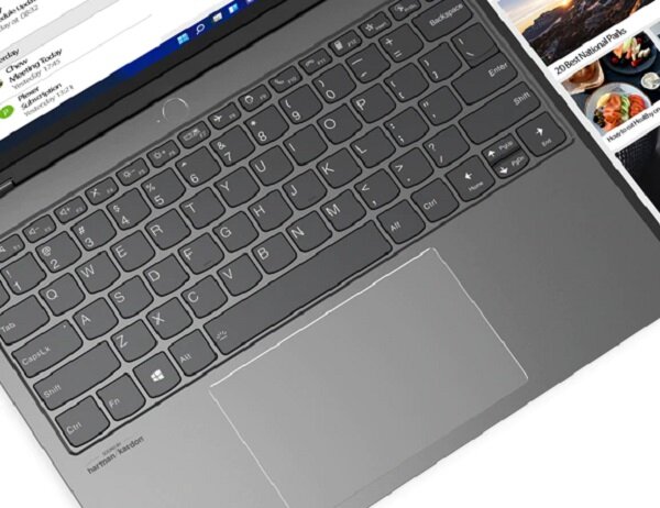 Laptop Lenovo ThinkBook Plus Gen 3 widok z góry na klawiaturę