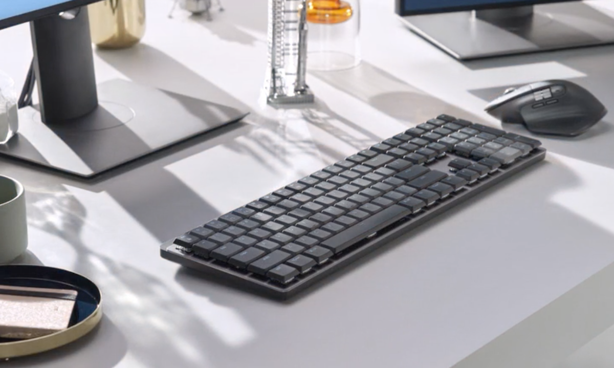 Klawiatura Logitech MX Mechanical bezprzewodowa klawiatura na biurku
