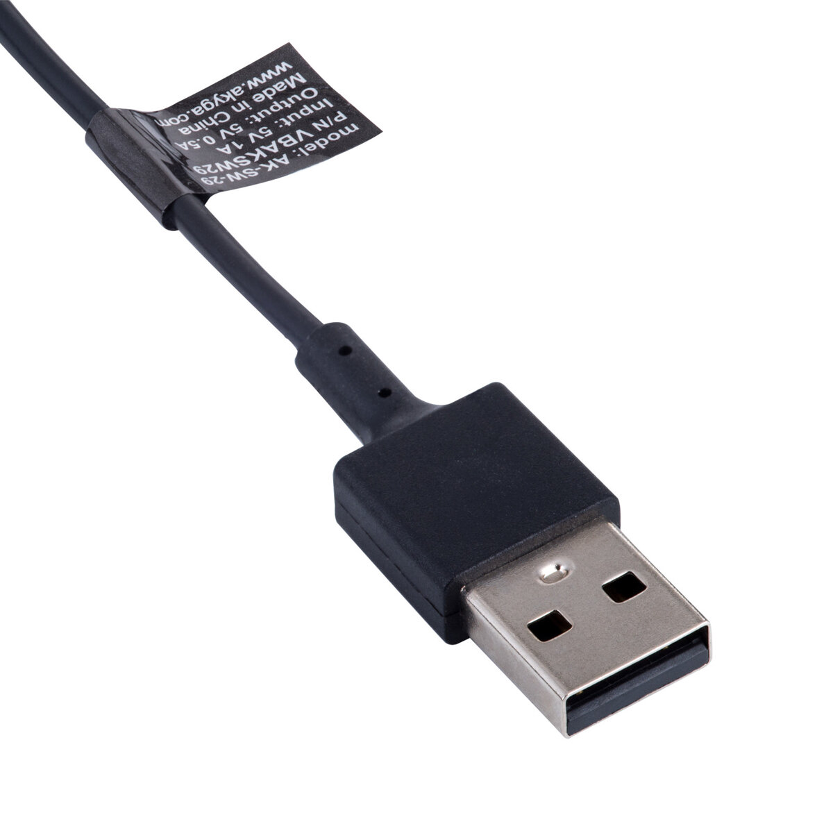 Kabel do ładowania Akyga AK-SW-29 czarny widok po skosie na interfejs USB z kablem