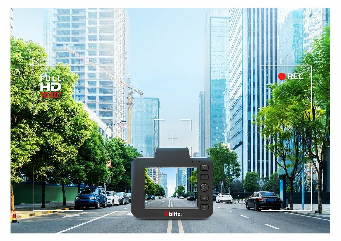 Wideorejestrator Xblitz X7 GPS w tle miasto