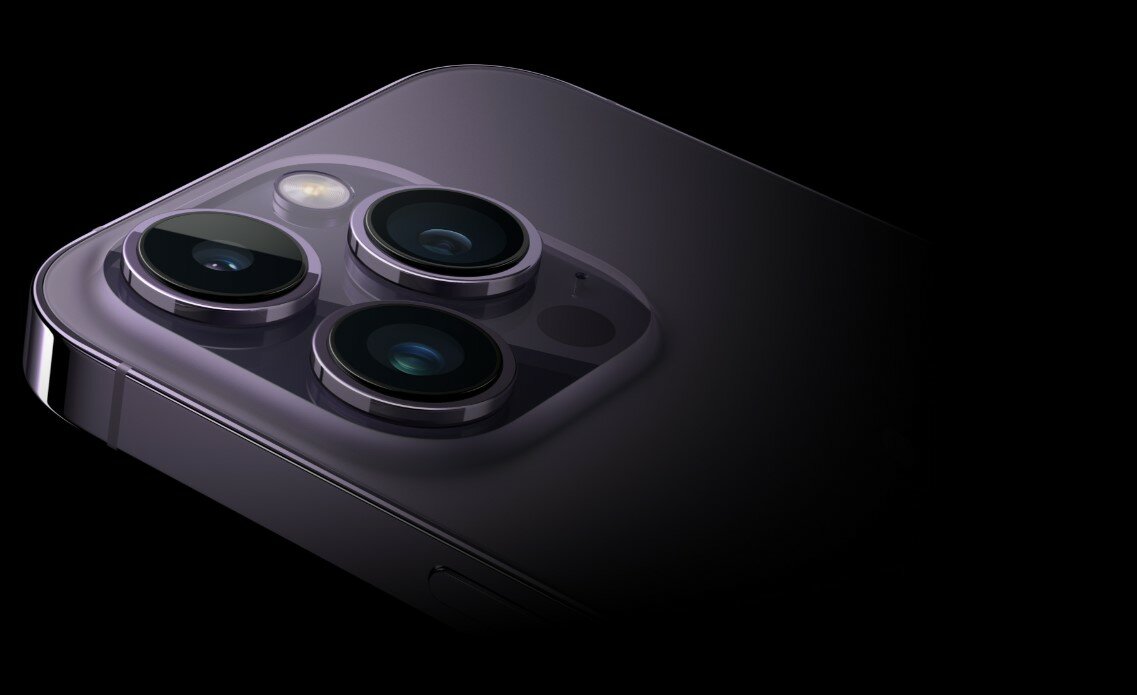 Smartfon Apple iPhone 14 Pro 128GB Głęboka purpura aparat tylny