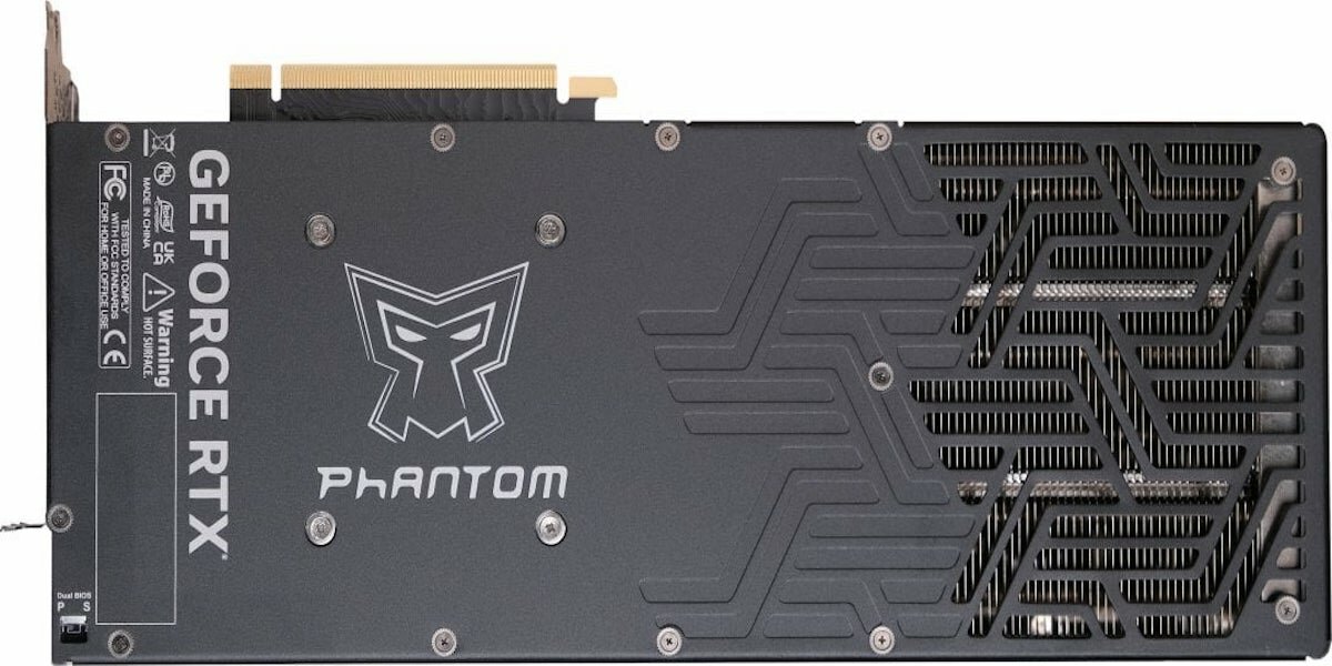 Karta graficzna Gainward GeForce RTX 4080 Phantom 16GB GDDR6X widoczna od dołu