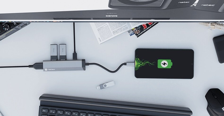 Stacja dokująca Natec Fowler Slim USB-C ładująca telefon na biurku