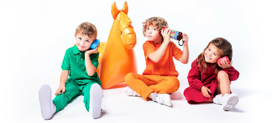 Głośnik GoGEN DECKOREPROVALEC Bluetooth IPX6 kolorowy dla dzieci dzieci bawiące się głośnikiem