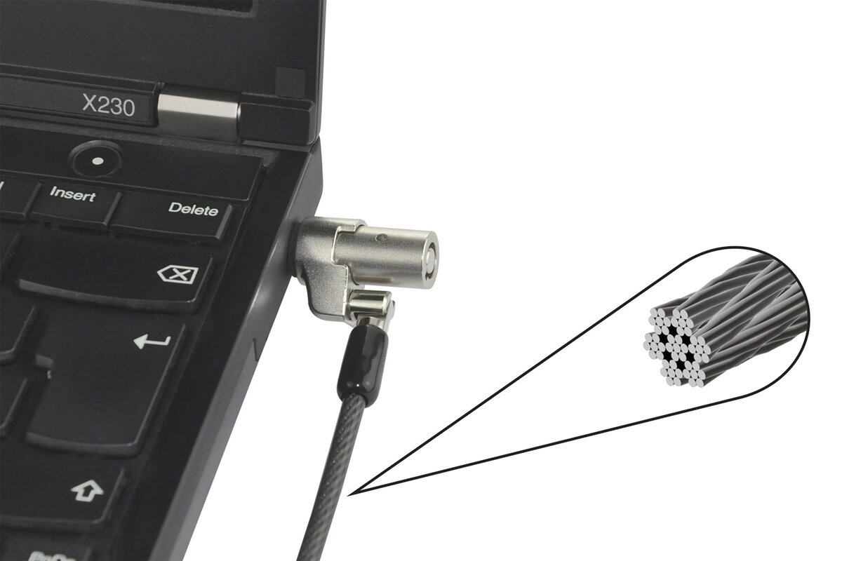 Linka zabezpieczająca Dicota D31540 czarna zbliżenie na gniazdo laptopa i linkę podczepioną do kabla