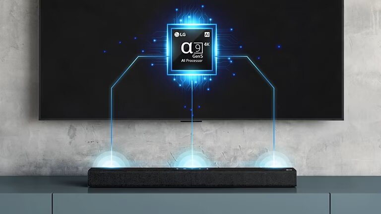 Soundbar LG S40Q od frontu pod telewizorem z grafiką przedstawiającą procesor