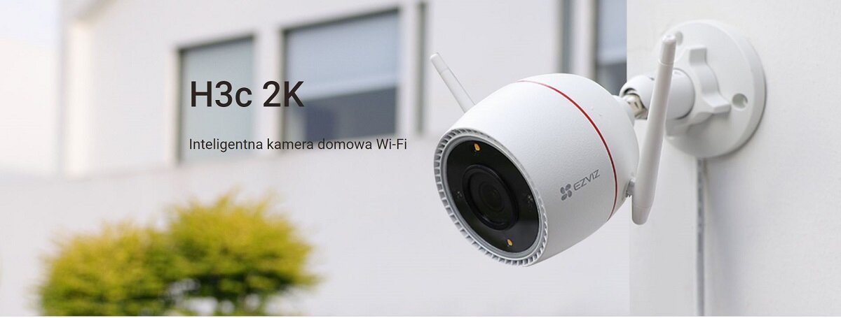 Kamera Ezviz H3C 2K kamera na ścianie domu