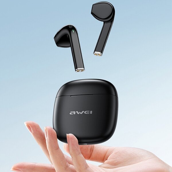 Słuchawki Awei T26 Pro bezprzewodowe + stacja dokująca czarna widok od frontu na trzymane w dłoni
