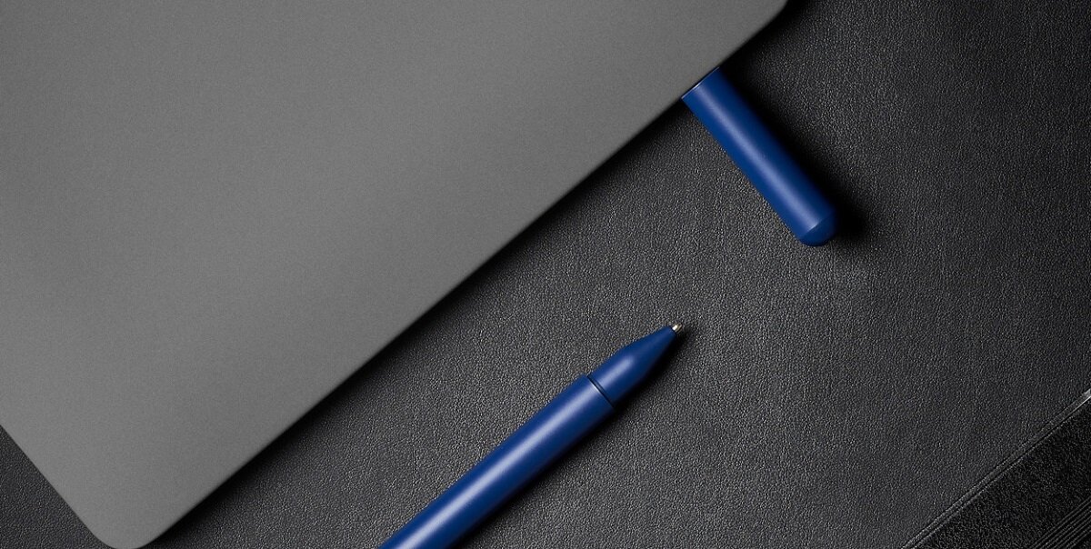 Długopis z pendrivem Lexon C-Pen czarny wpięty jako pendrive do laptopa