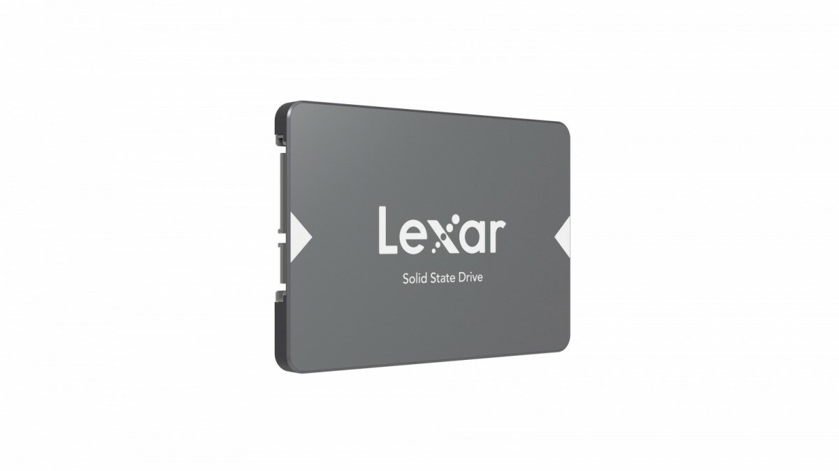 Dysk SSD Lexar NS100 2TB  2.5 SATA widok dysku w poziomie pod skosem
