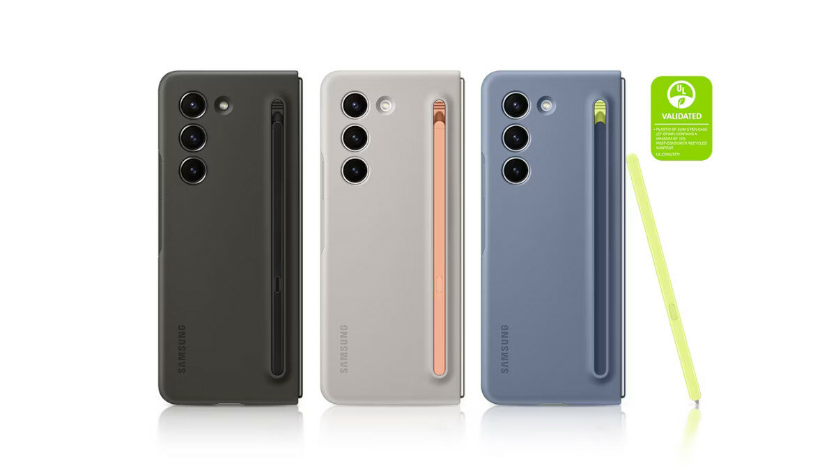 Etui Samsung Slim S-pen Case do Galaxy Z Fold5 grafika przedstawiająca różne wersje kolorystyczne założone na smartfony
