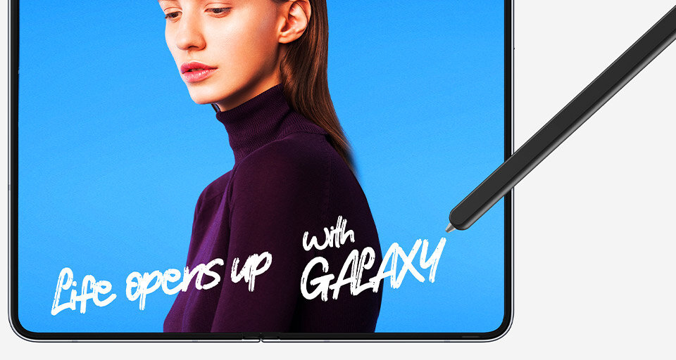 Smartfon Samsung Galaxy Z Fold5 grafika przedstawiająca napis na zdjęciu w smarfonie wykonany rysikiem