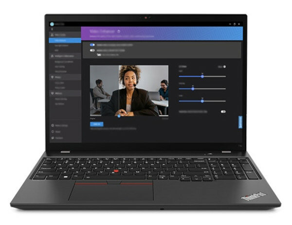 Laptop Lenovo ThinkStation T16 G2 16GB widok na program do edycji zdjęć na ekranie laptopa