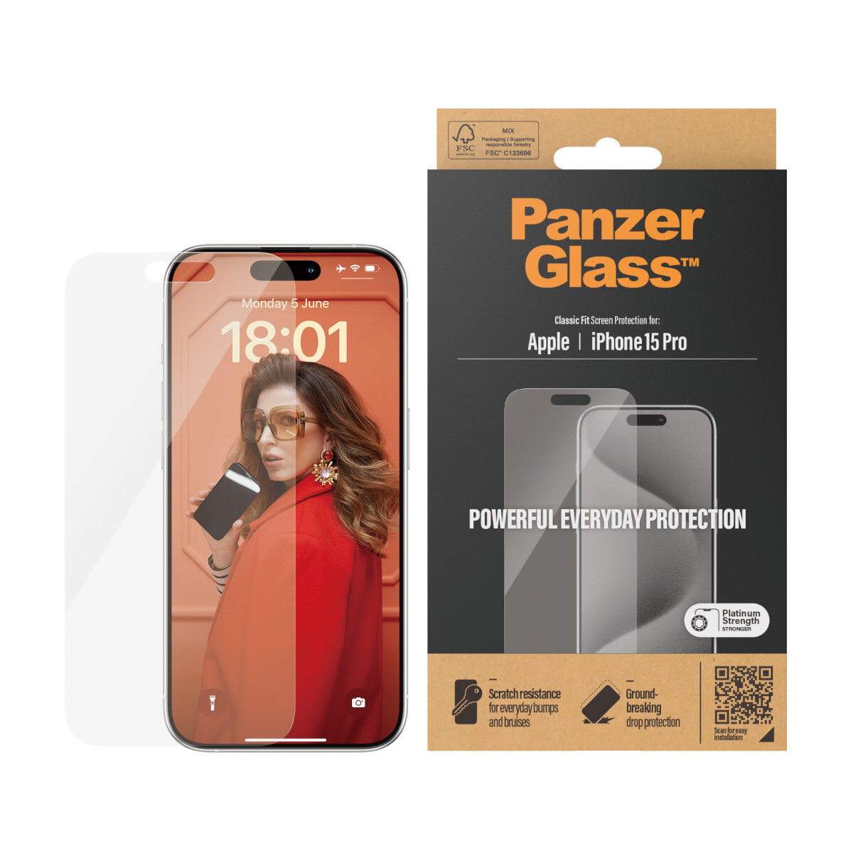 Szkło hartowane PanzerGlass Classic Fit iPhone15 Pro widoczne opakowanie oraz telefon z przyłożonym szkłem