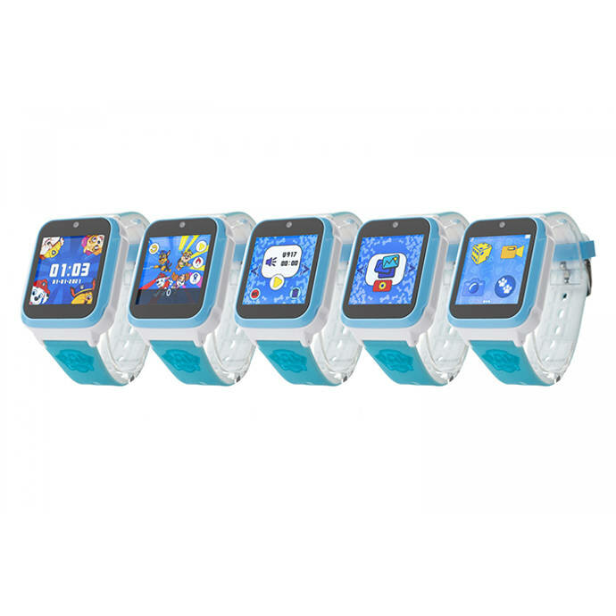 Smartwatch Technaxx Psi Patrol 1.54 biało-niebieski widok pod kątem na kilka smartwatchy i funkcji