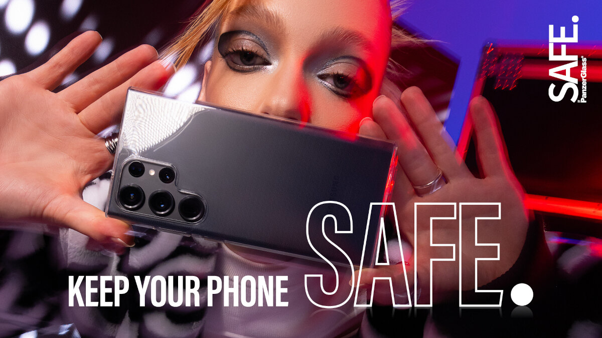 Szkło ochronne na obiektyw PanzerGlass SAFE Samsung Galaxy S24+ Czarne grafika przedstawiająca kobietę trzymającą w dłoni smartfona