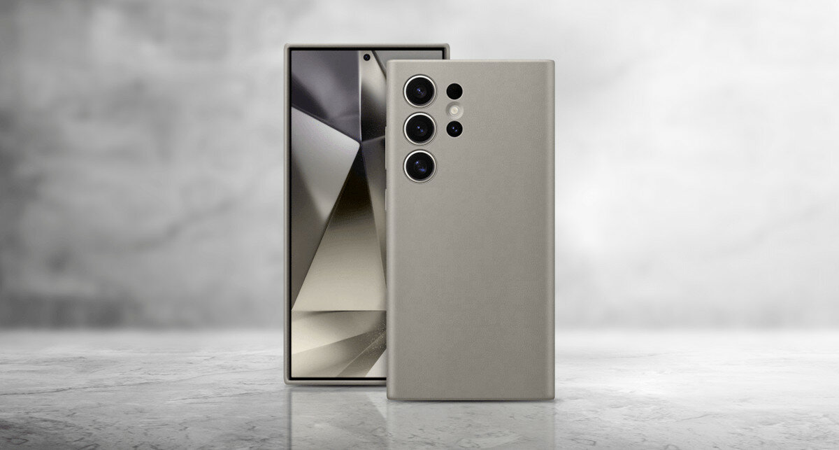 Etui Samsung Vegan Leather Case Galaxy S24+ ciemnofioletowe widok na dwa smartfony w etui od frontu i tyłu