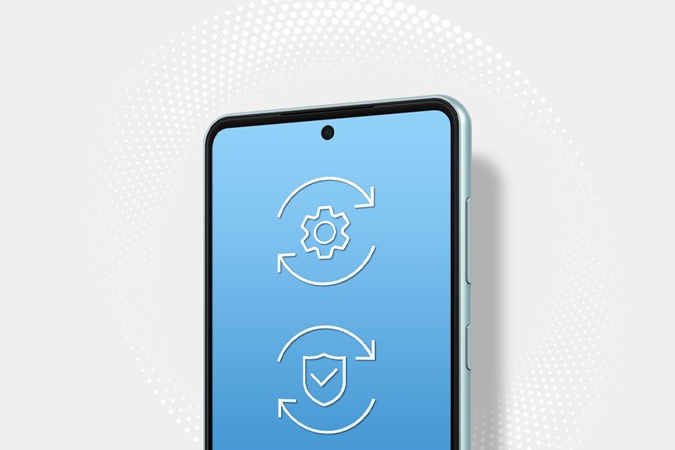 Smartfon Samsung Galaxy M55 5G SM-M556EL 8/128GB zielony widok na smartfon pod skosem z widocznymi na ekranie ikonami aktualizacji systemu i bezpieczeństwa