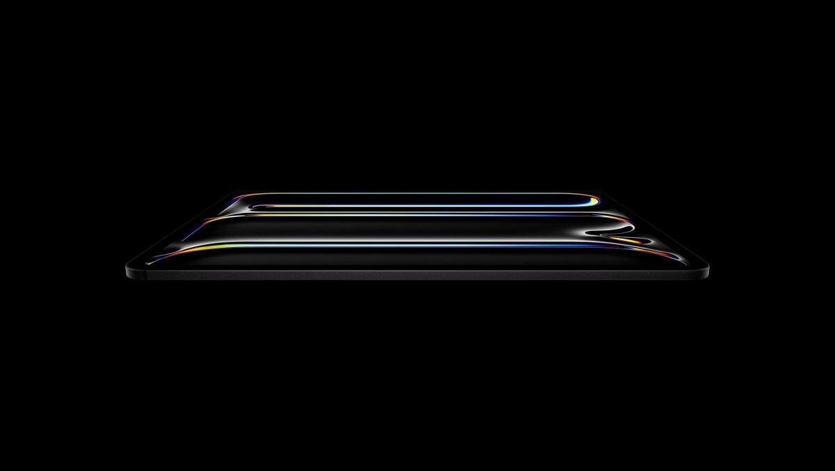 Tablet Apple iPad Pro 13” 1TB WiFi Cellular srebrny grafika przedstawia smukły wymiar urządzenia