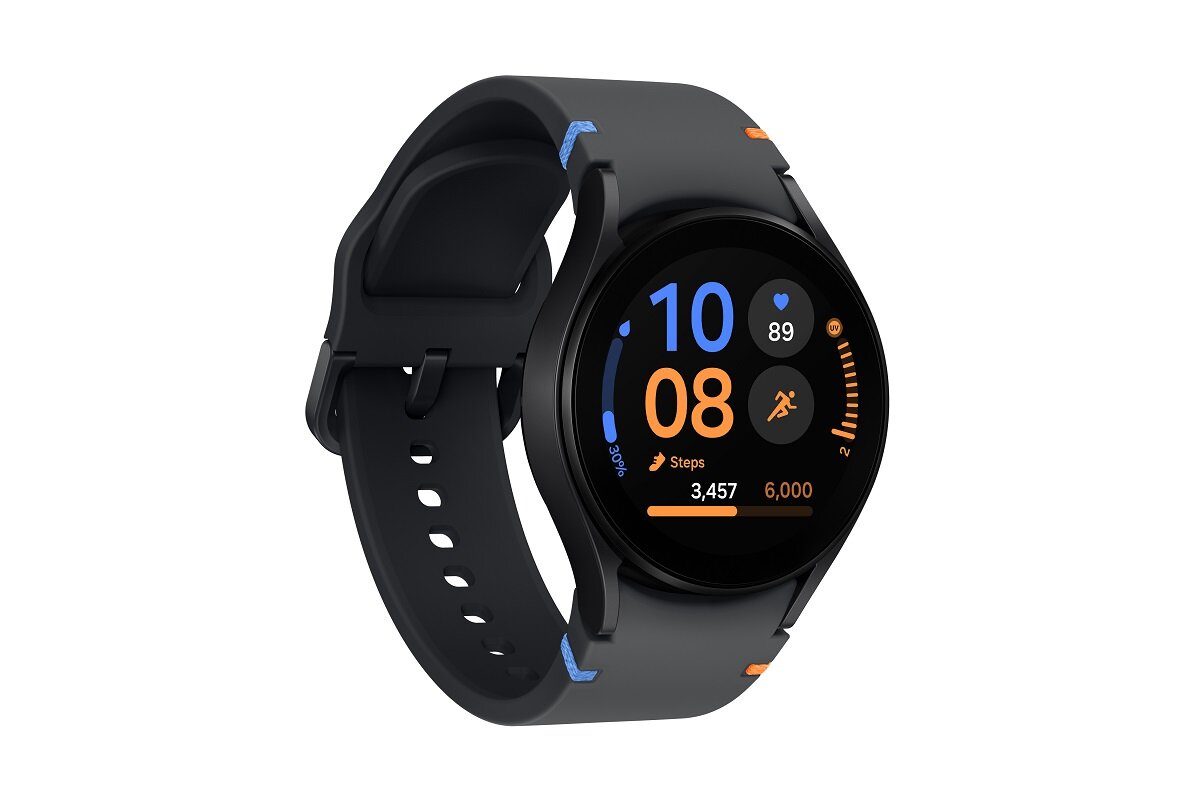 Smartwatch Samsung Galaxy Watch FE 40mm grafika przedstawia urządzenie pod skosem
