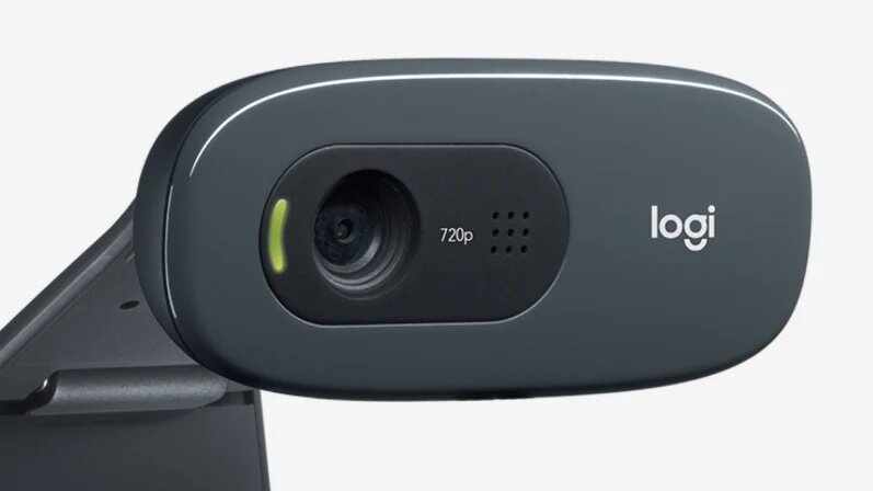Kamera internetowa Logitech C270 960-001063 widok na kamerę pod skosem