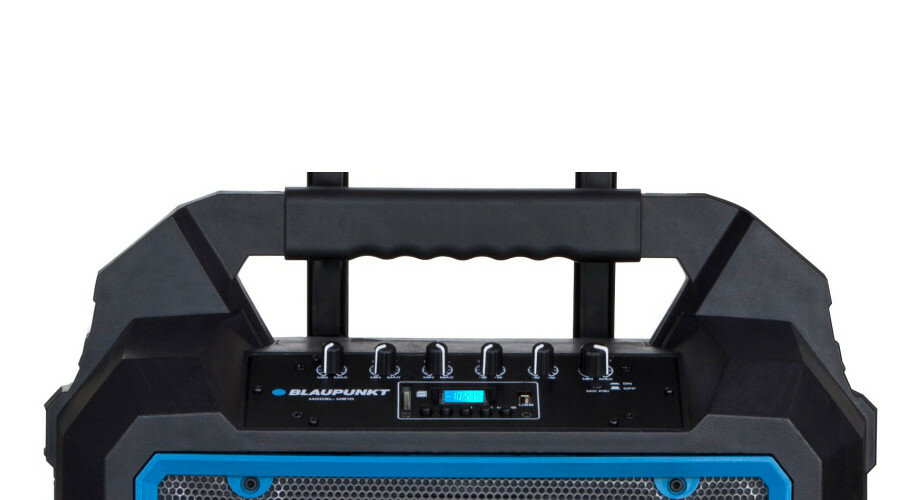 System audio z Bluetooth i funkcją karaoke Blaupunkt MB10 600 W czarno-niebieski zbliżenie na pokrętła sterujące
