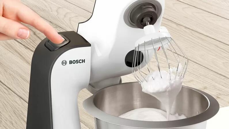 Robot kuchenny Bosch MUM52120 przycisk podnoszenia ramienia